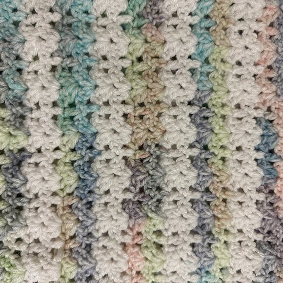 Handmade Crochet Baby Blanket Pastel Gradient Cozy Soft 29" x 27" - Picture 2 of 6